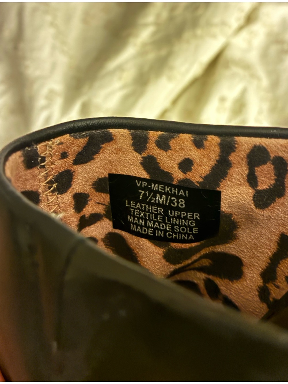 Vince Camuto Black Pointed Leather Mule Heels with Leopard Lining - Picture 5 of 16